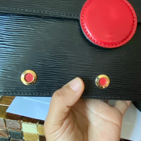 ❤️💲❤️💲FIRM PRICE💲❤️😍Rare😍Louis Vuitton Pochette Hublots😍 - Picture 6 of 16